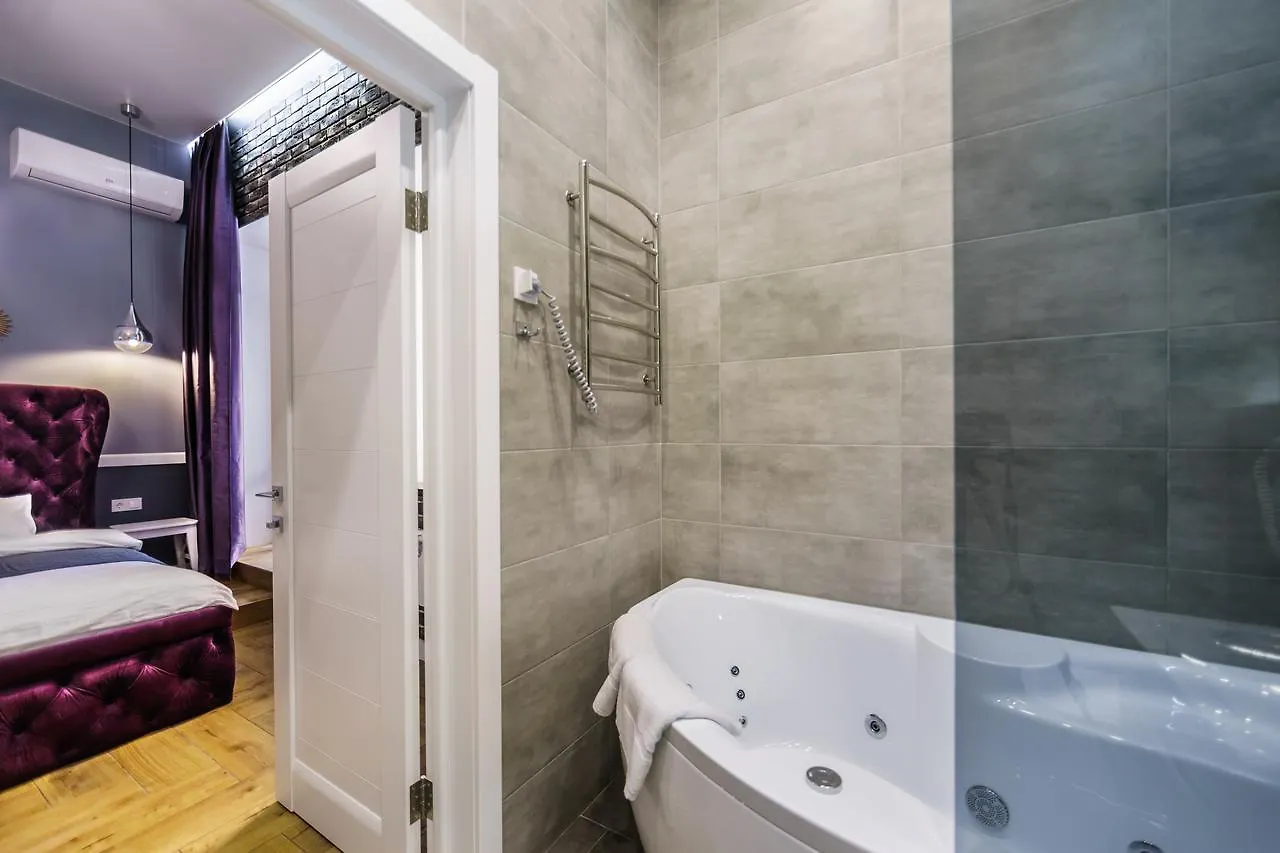 Pushkinskaya Apartments Kyiv
