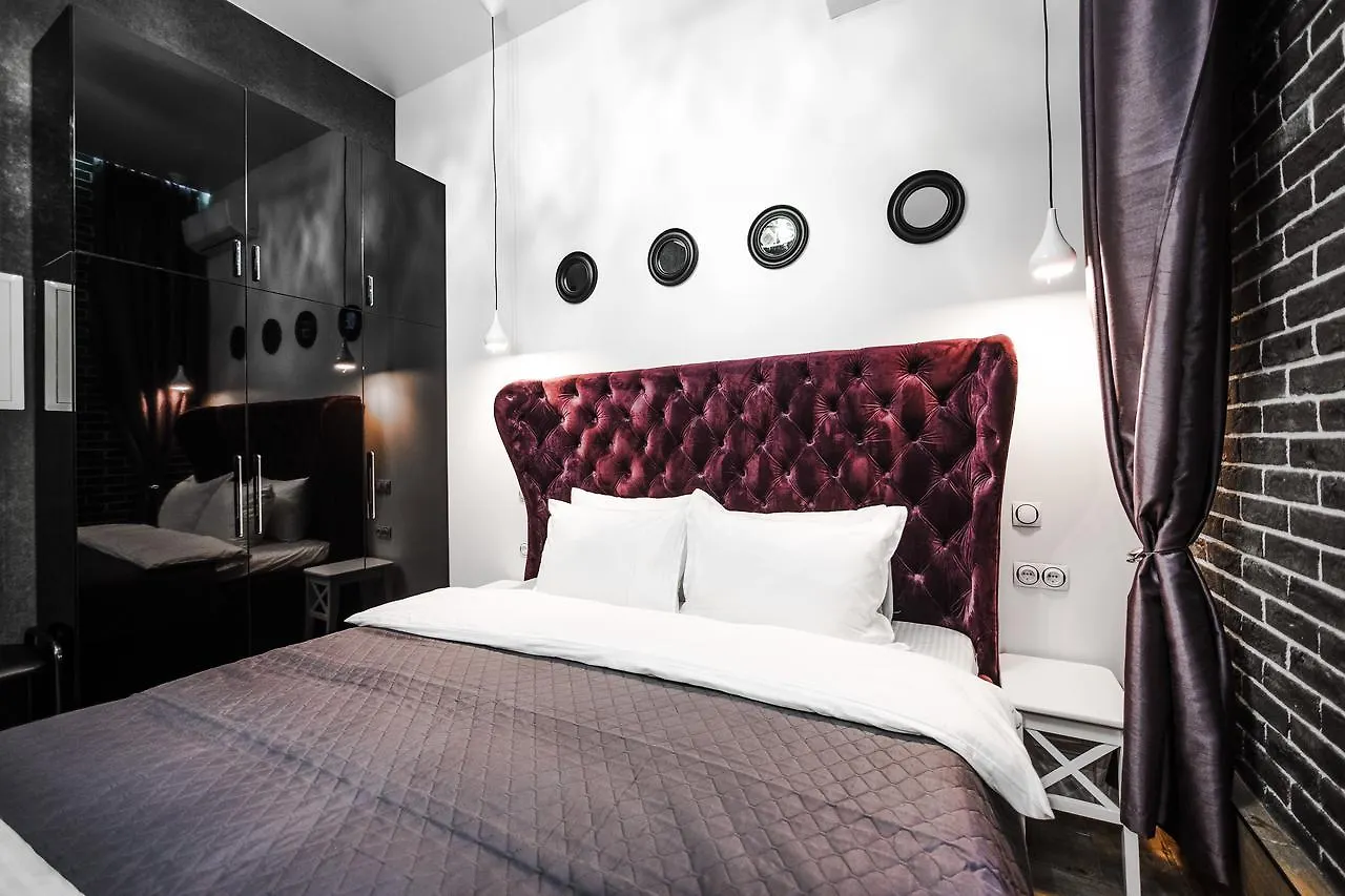 Pushkinskaya Apartments Kyiv